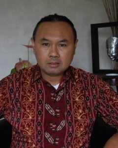 Haris – asiatische Rezepte & Kochkurse bei Oh My Wok