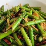 Grüner Spargel aus dem Wok – Blitzschnelles China-Pfannengericht